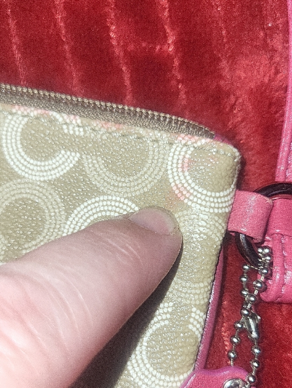 Coach Wristlet in Khaki with Pink Trim. - Picture 6 of 6